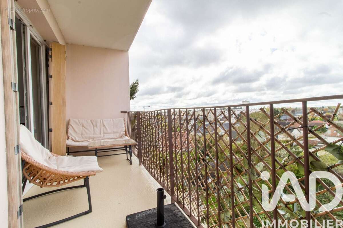 Photo 9 - Appartement à SAINT-JEAN-DE-BRAYE