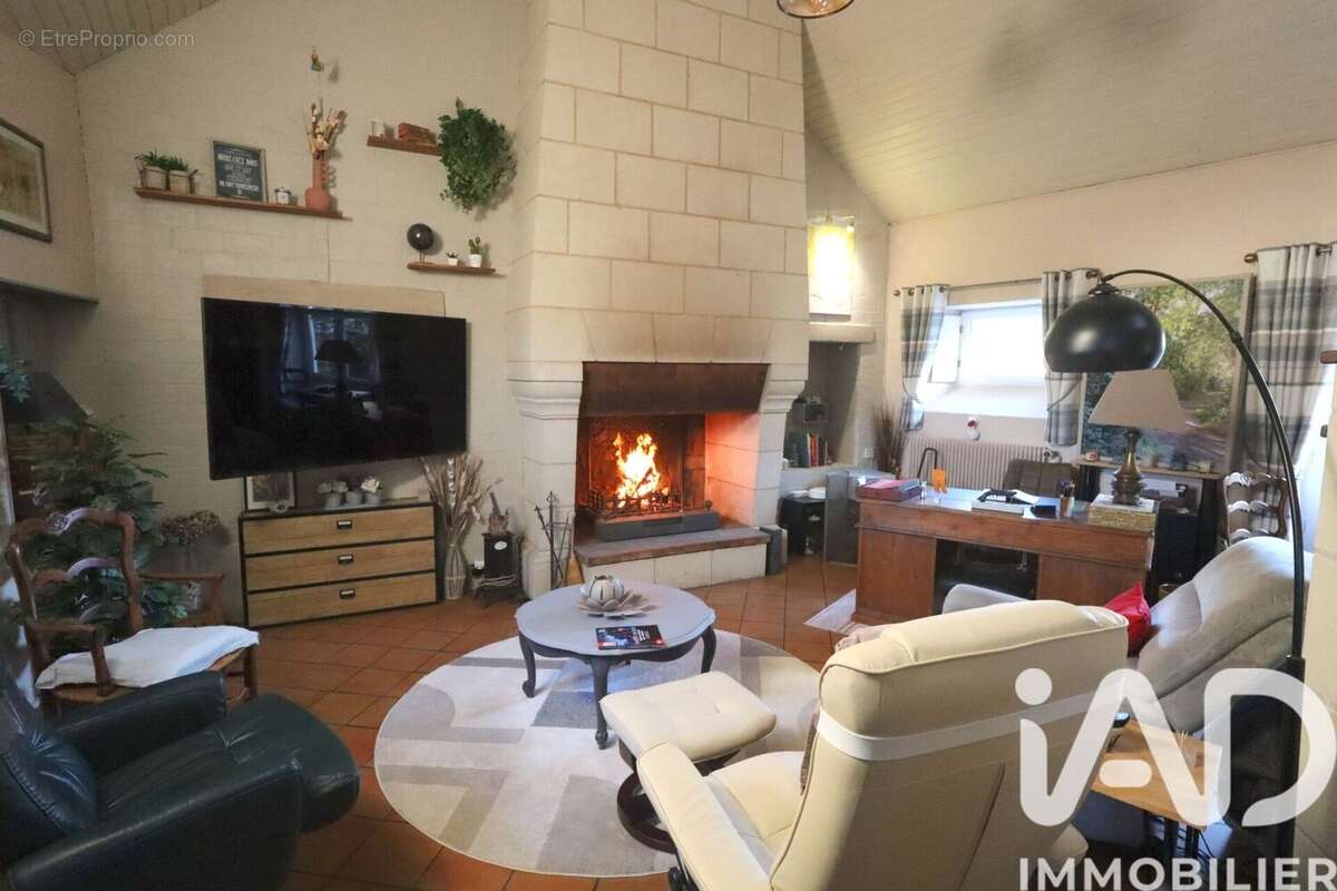 Photo 2 - Maison à MURS-ERIGNE