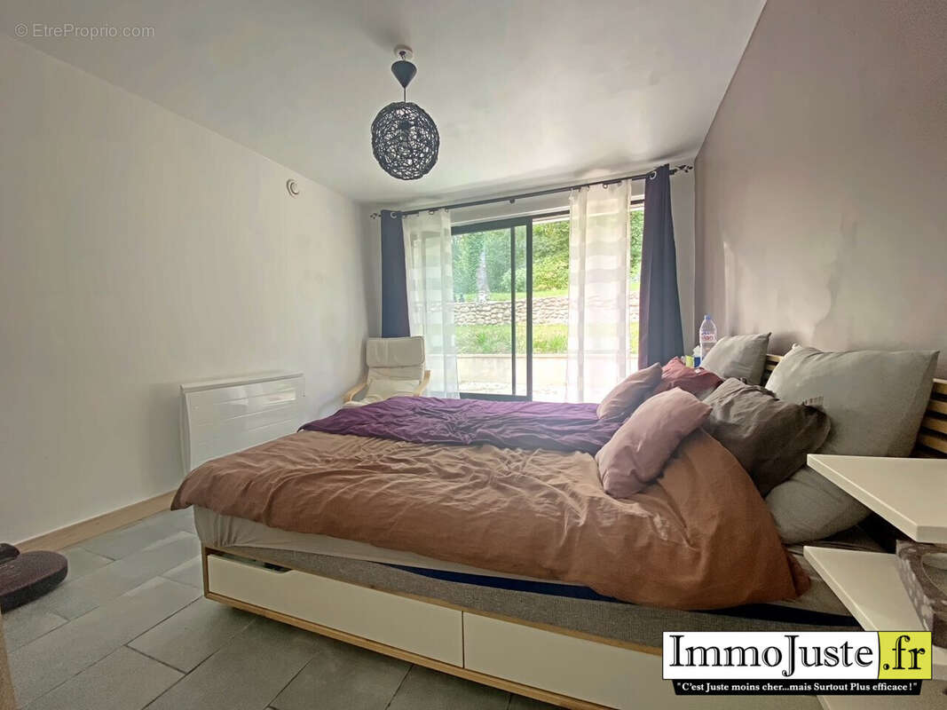 Appartement à LE PERRAY-EN-YVELINES