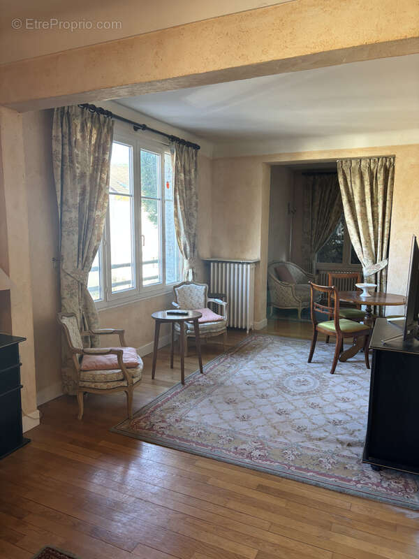 Maison à AURILLAC