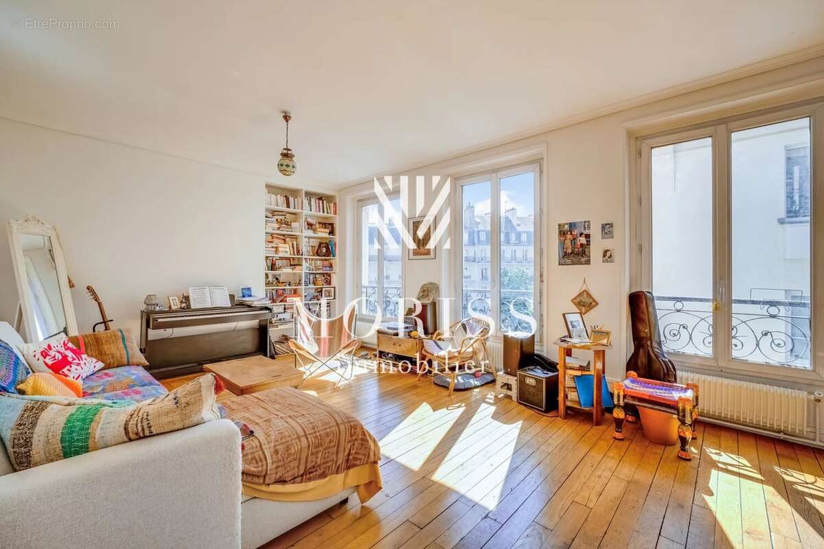 Paris 11e – Oberkampf – 3 pièces – Vue dégagée - photo 2