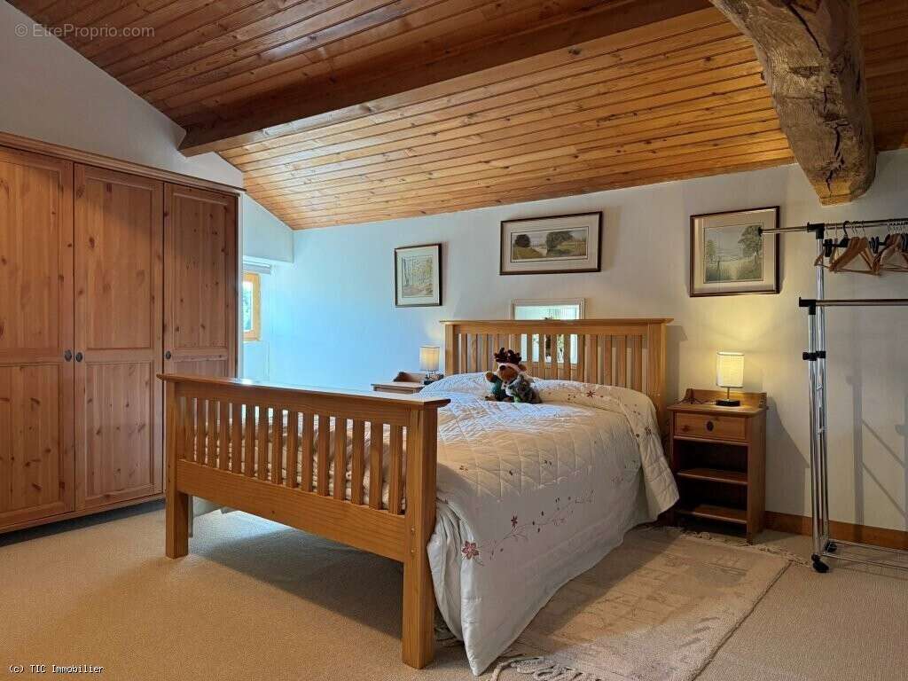 Longère de Charme XIX? Avec Piscine Chauffée et 4 Chambres - photo 19