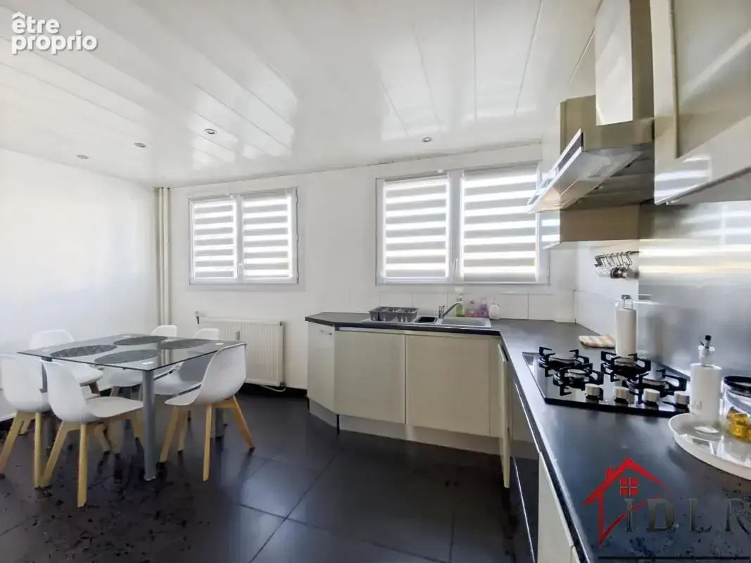 Appartement t4 besancon quartier saint-claude - photo 4