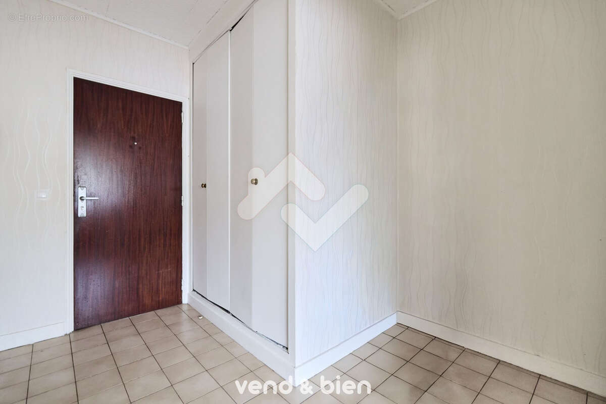 Appartement T2 de 49,12 m2 - Cave et parking - photo 11