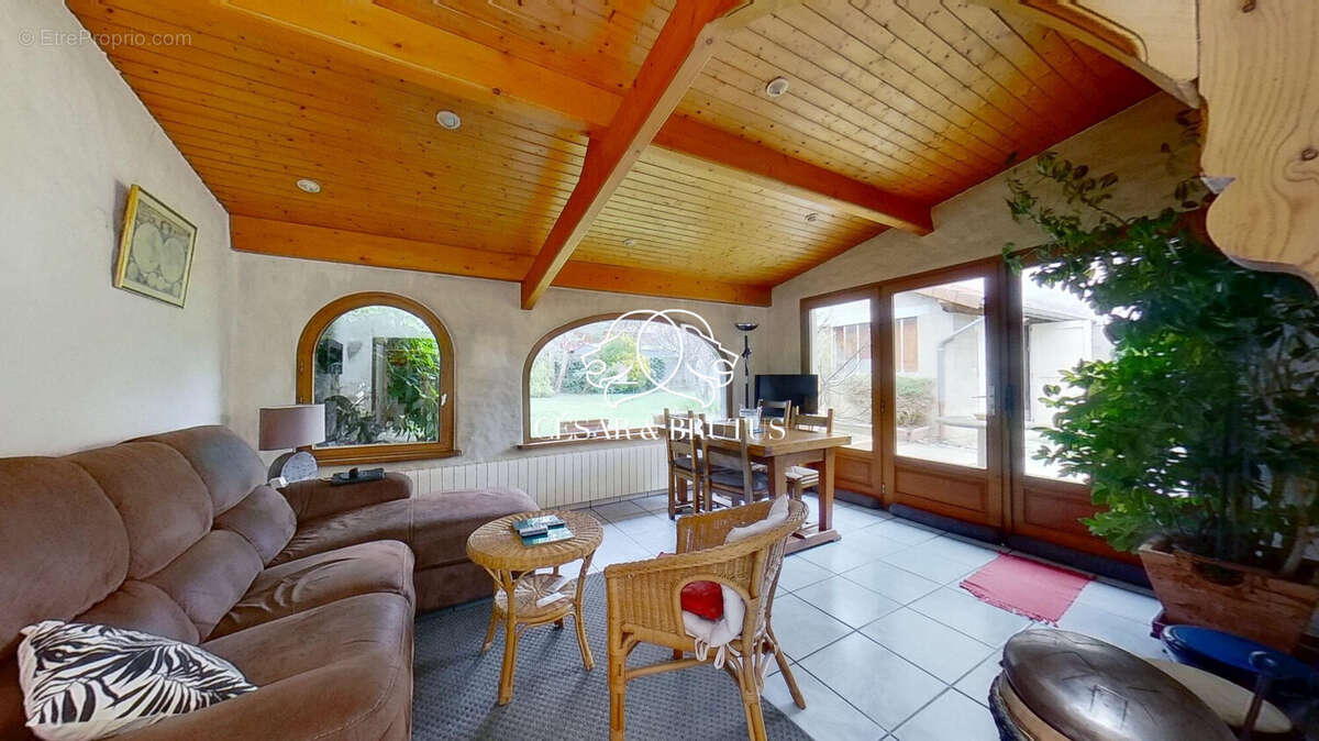 Maison 132 m² à Chateauneuf-De-Galaure  - photo 9