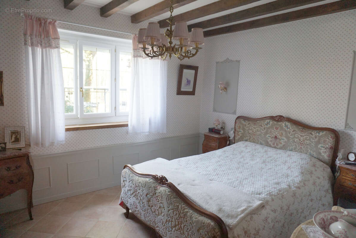 Maison à PARAY-LE-MONIAL