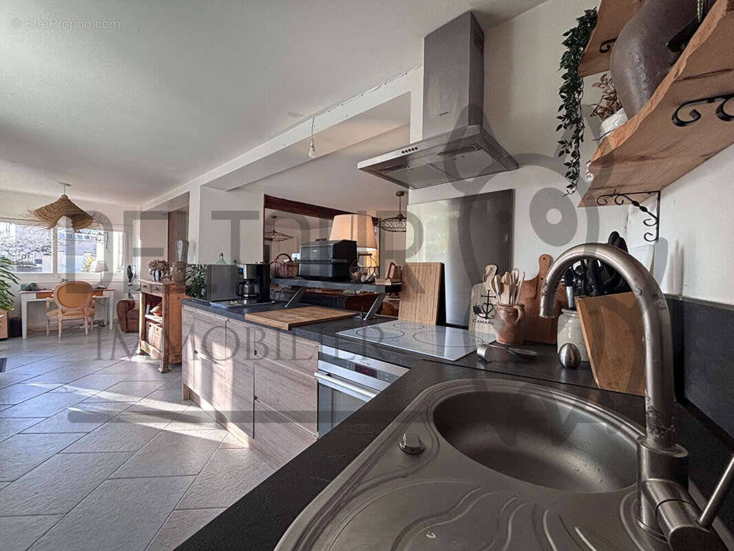 Maison à QUINCY-VOISINS