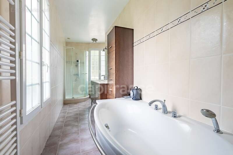 Maison à VILLERS-COTTERETS