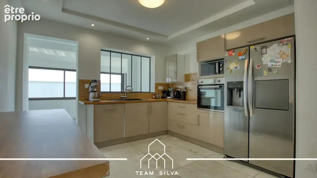 Maison 6 pièces 165 m² à vendre à Feyzin (69320) - photo 6