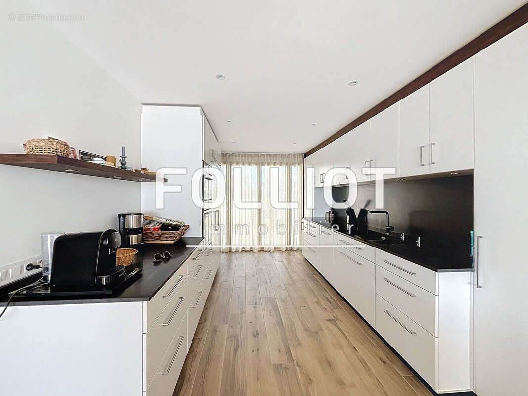 Maison à AGON-COUTAINVILLE