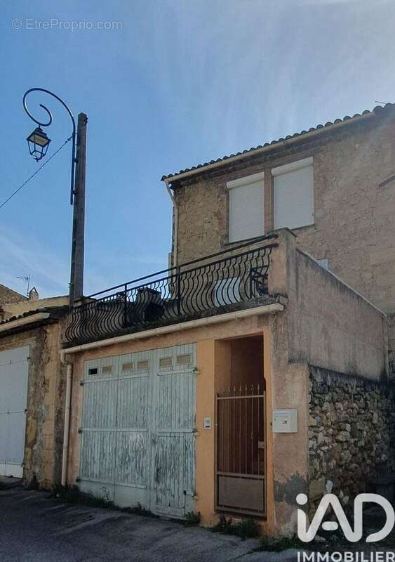 Photo 3 - Maison à PEYROLLES-EN-PROVENCE