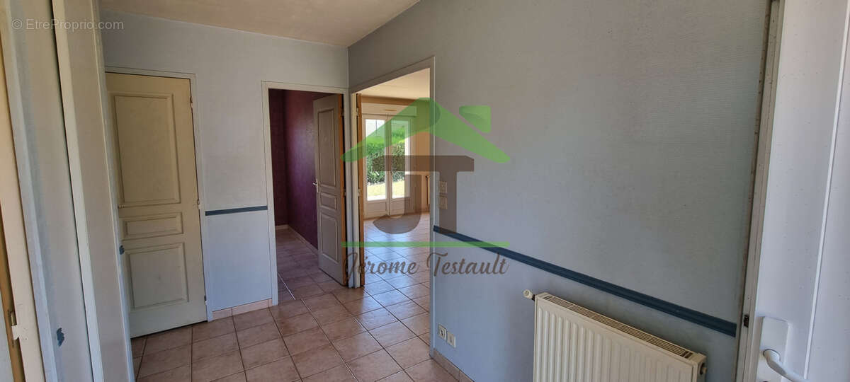 A VENDRE - Pavillon de plain-pied à Patay (45) - photo 2