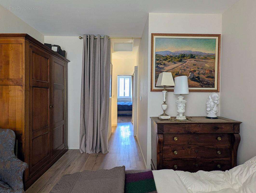 Appartement à CAZERES