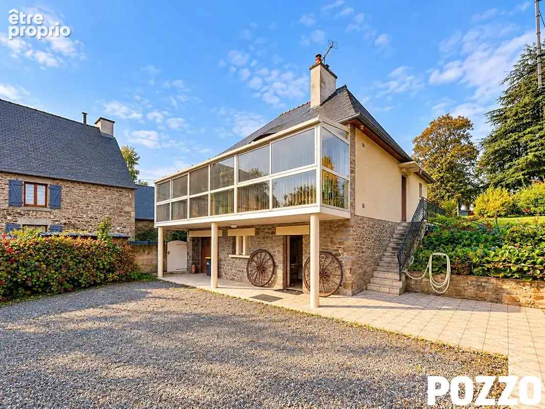 Maison Pleine Fougeres 6 pièce(s) 116 m2 - Dépendance - Puit - photo 2