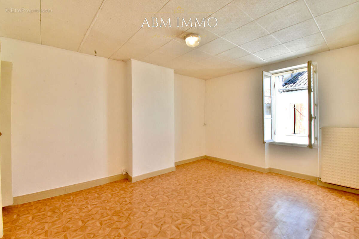 Maison à SAINTE-FOY-LA-GRANDE