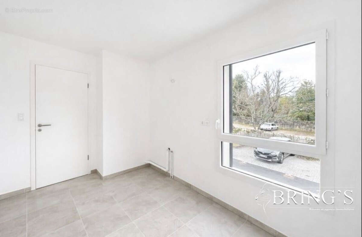 Appartement à ROMANS-SUR-ISERE