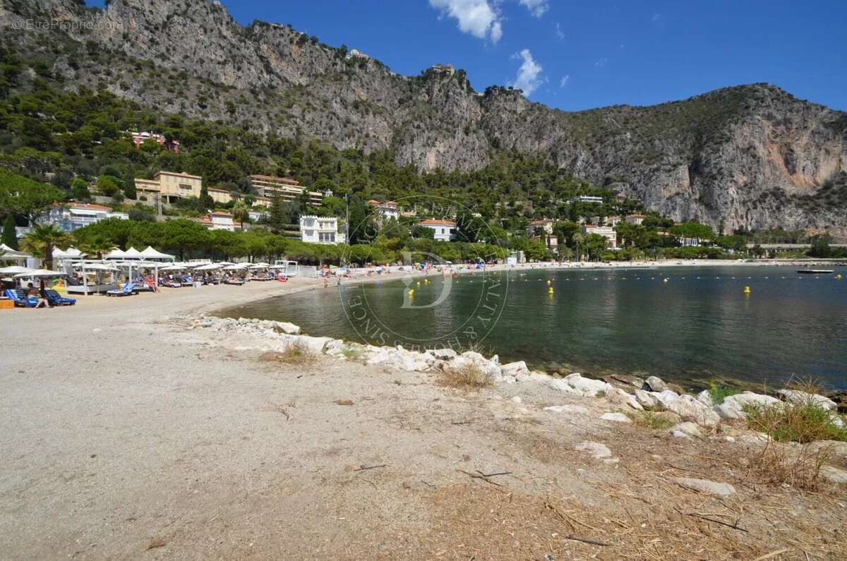 Appartement à BEAULIEU-SUR-MER