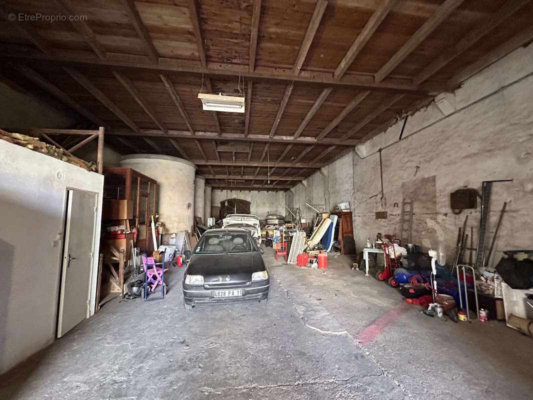 Maison à CUXAC-D&#039;AUDE