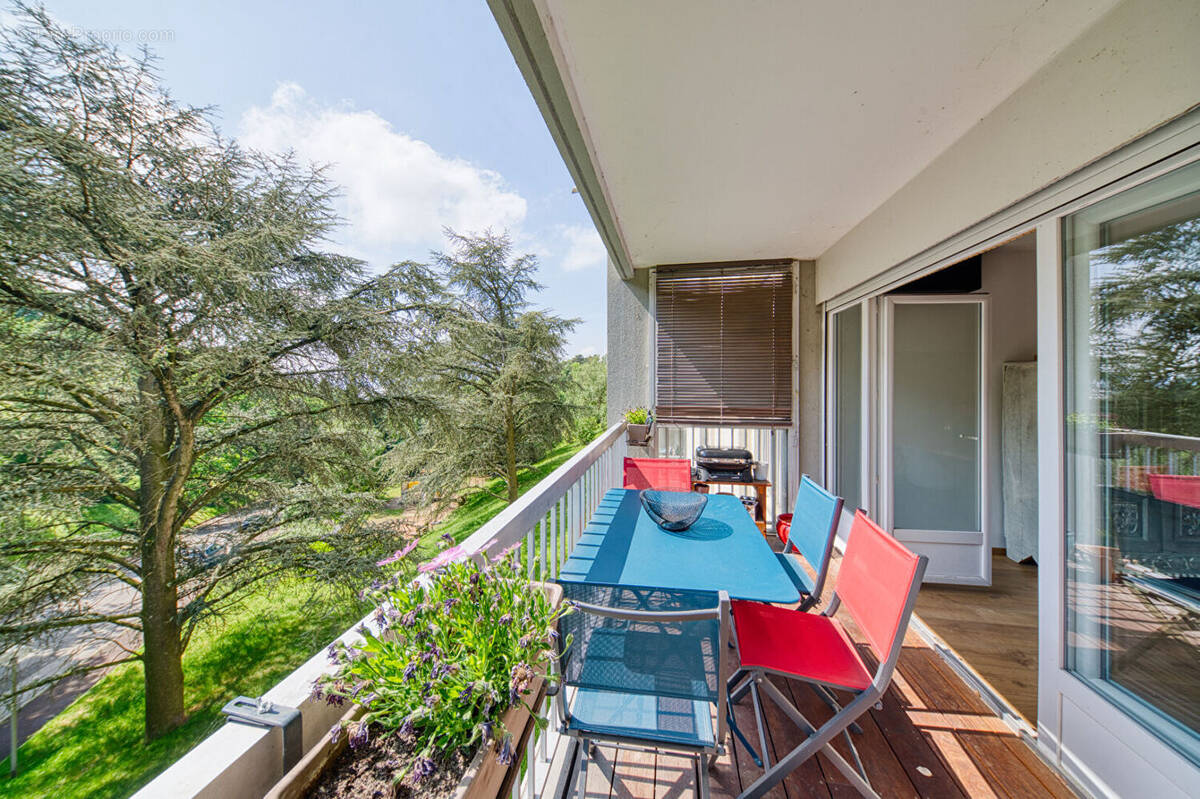 Appartement à CALUIRE-ET-CUIRE