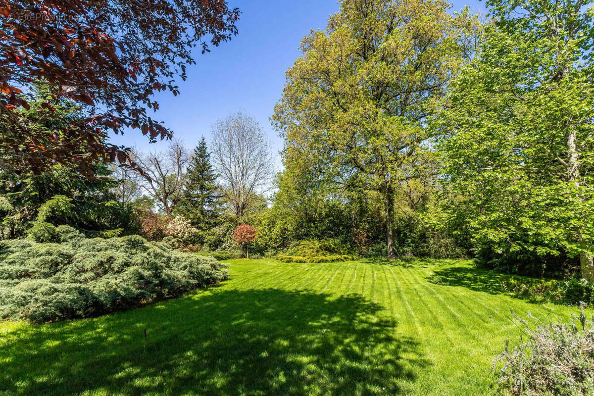Propriété de campagne avec, piscine et dépendances - photo 17