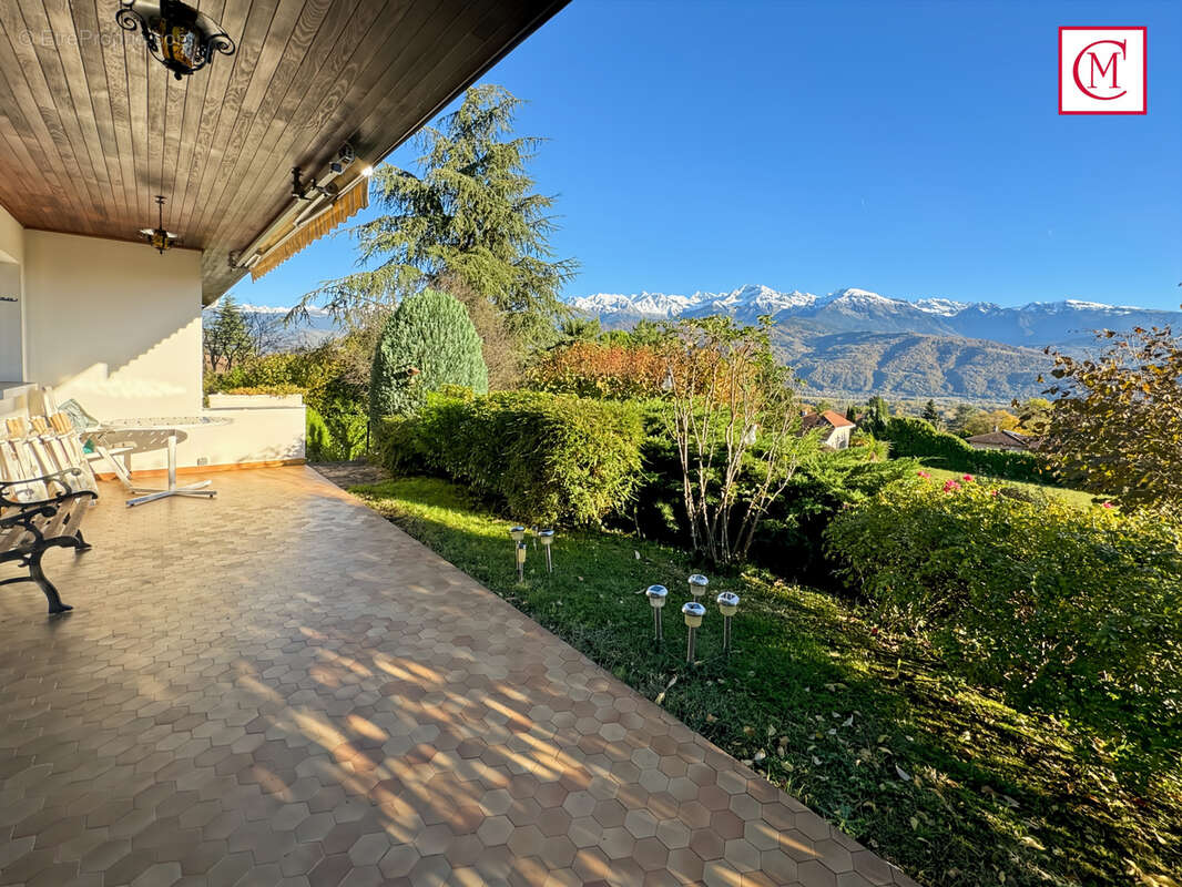 Maison à SAINT-ISMIER