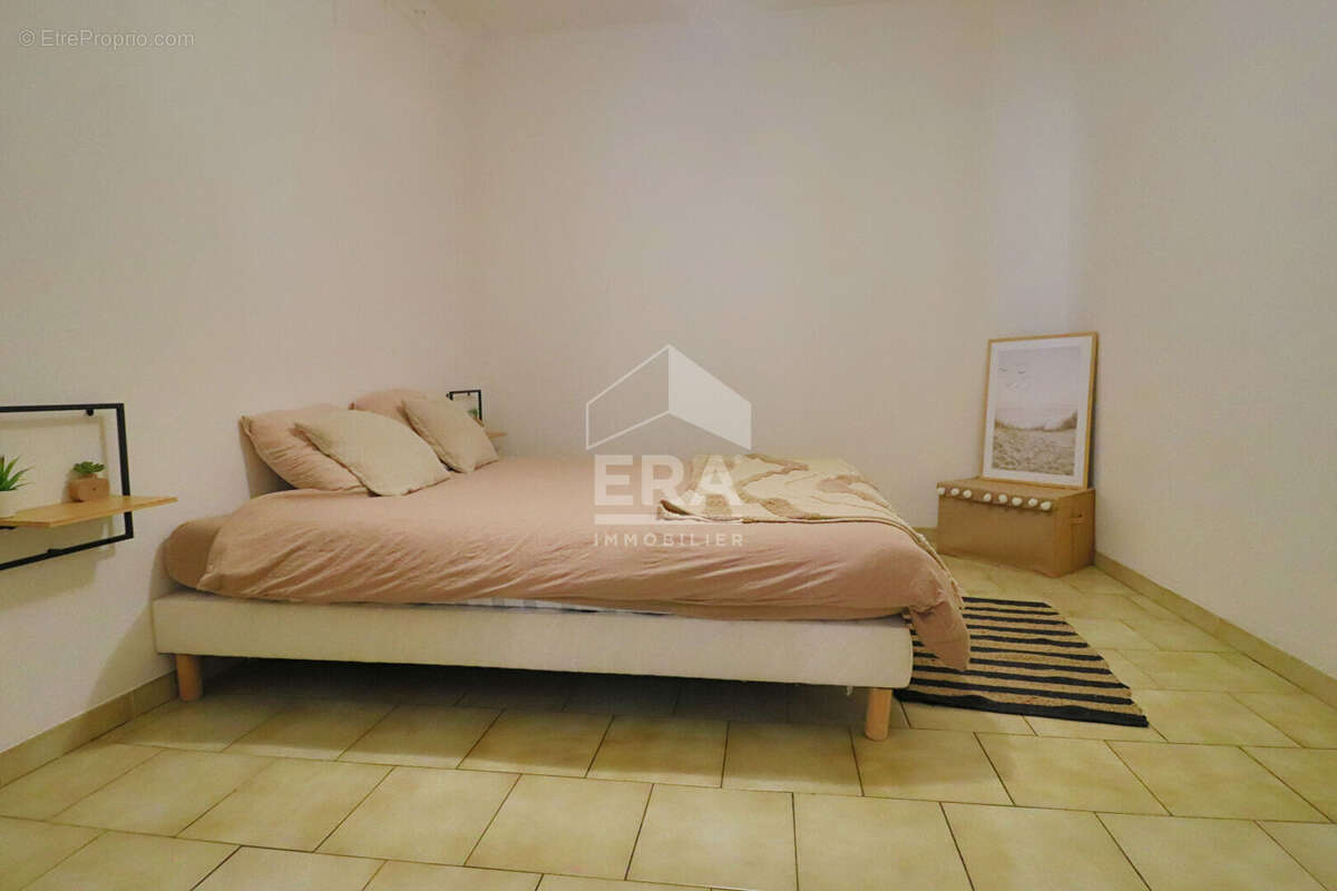 Appartement à MARSEILLE-3E