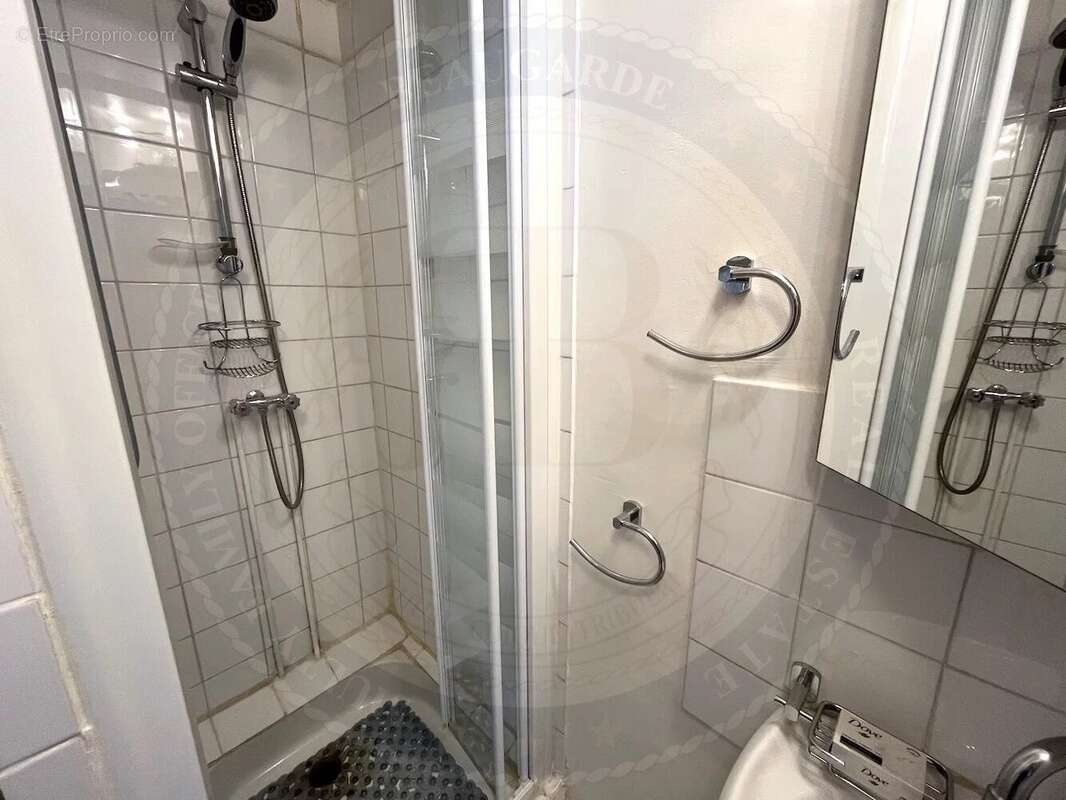 Appartement à PARIS-2E