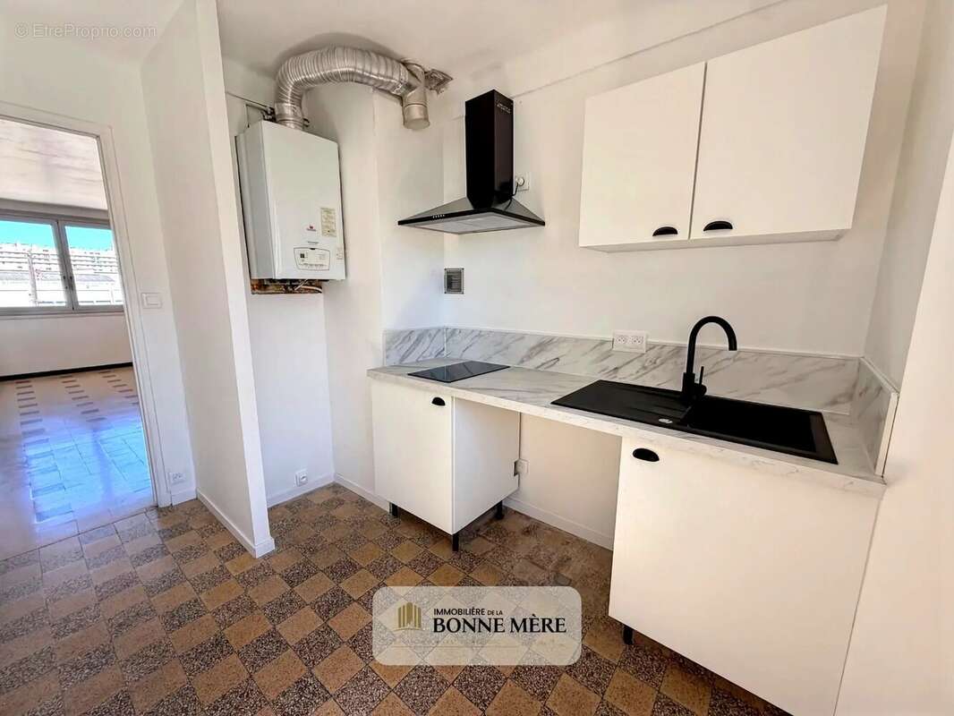 Appartement à MARSEILLE-10E
