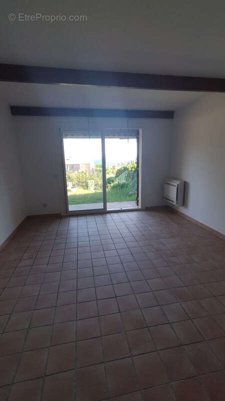 Maison à CARQUEIRANNE