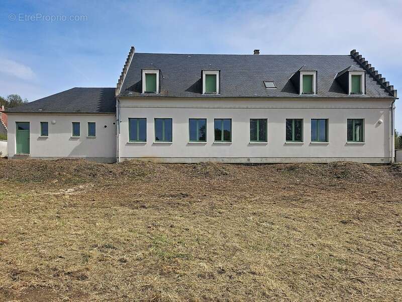 Maison à CHASSEMY