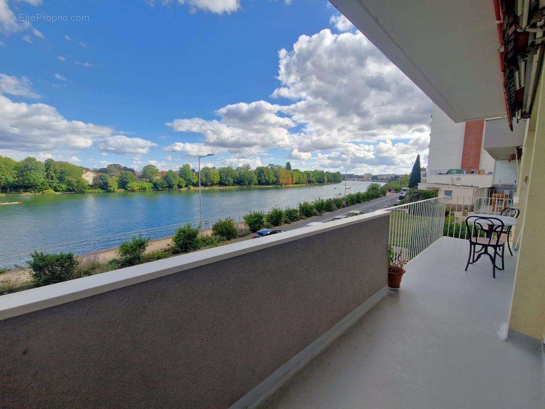 Appartement à JUVISY-SUR-ORGE