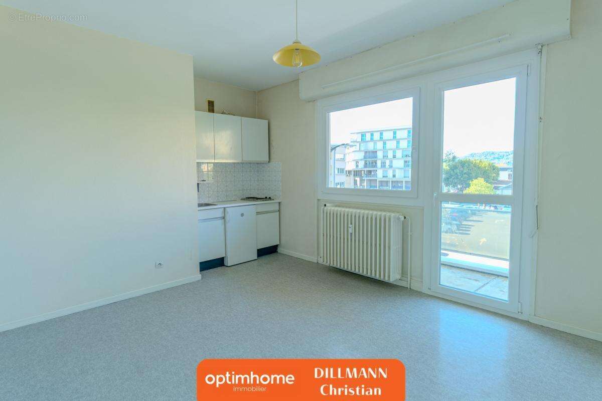 Studio Balcon et Parking sous terrain - photo 2