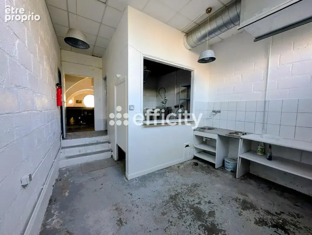 Locaux/Biens immobiliers - photo 4