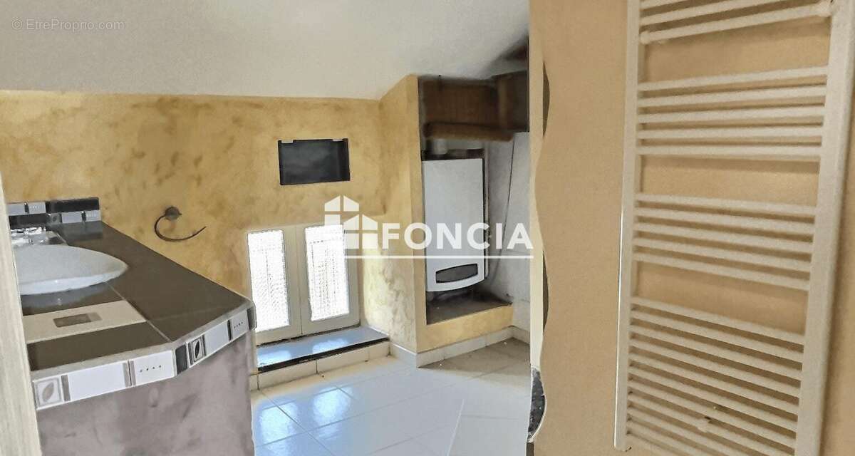 Appartement à LA SEAUVE-SUR-SEMENE