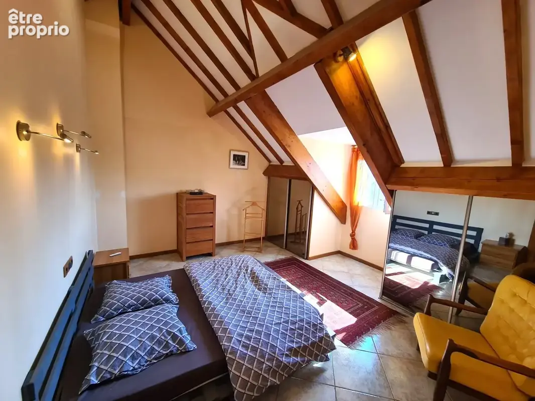 Maison à vendre SAINTE GENEVIEVE DES BOIS (91) - Maison lumineuse 4 chambres avec sous-sol total  de 125m² et terrain de 500 m² - photo 13