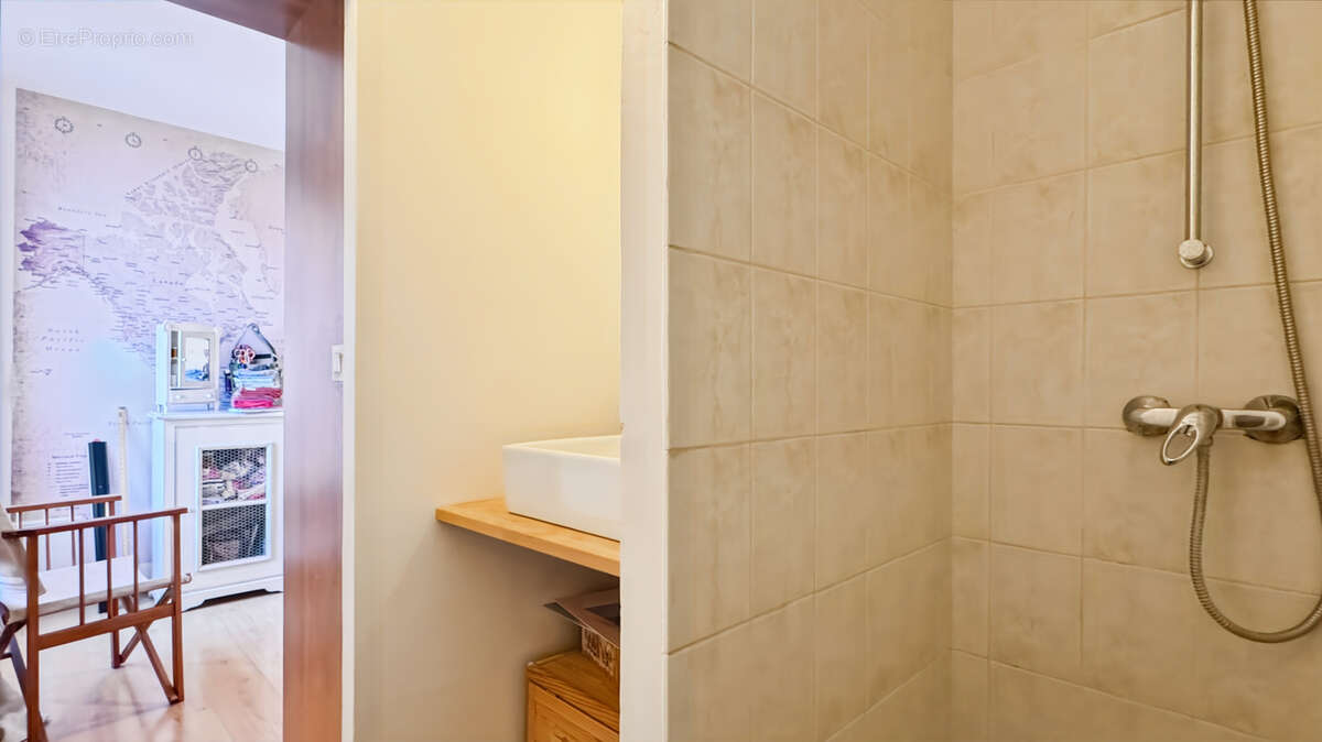 Maison à SAINT-NOM-LA-BRETECHE