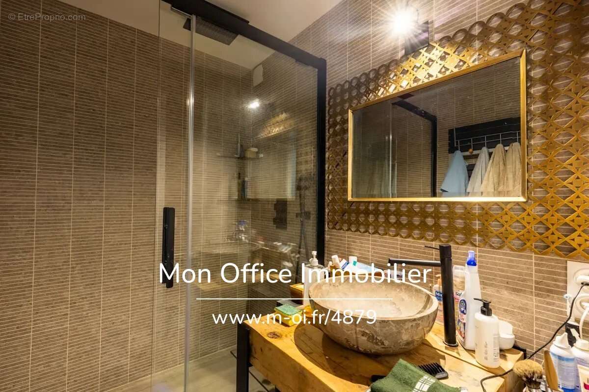 Référence : 6196-MCO. - Exclusivité Appartement 4 pièces d'une surface de 100 m2 avec une  terrasse vue sur le parc de la réside - photo 6