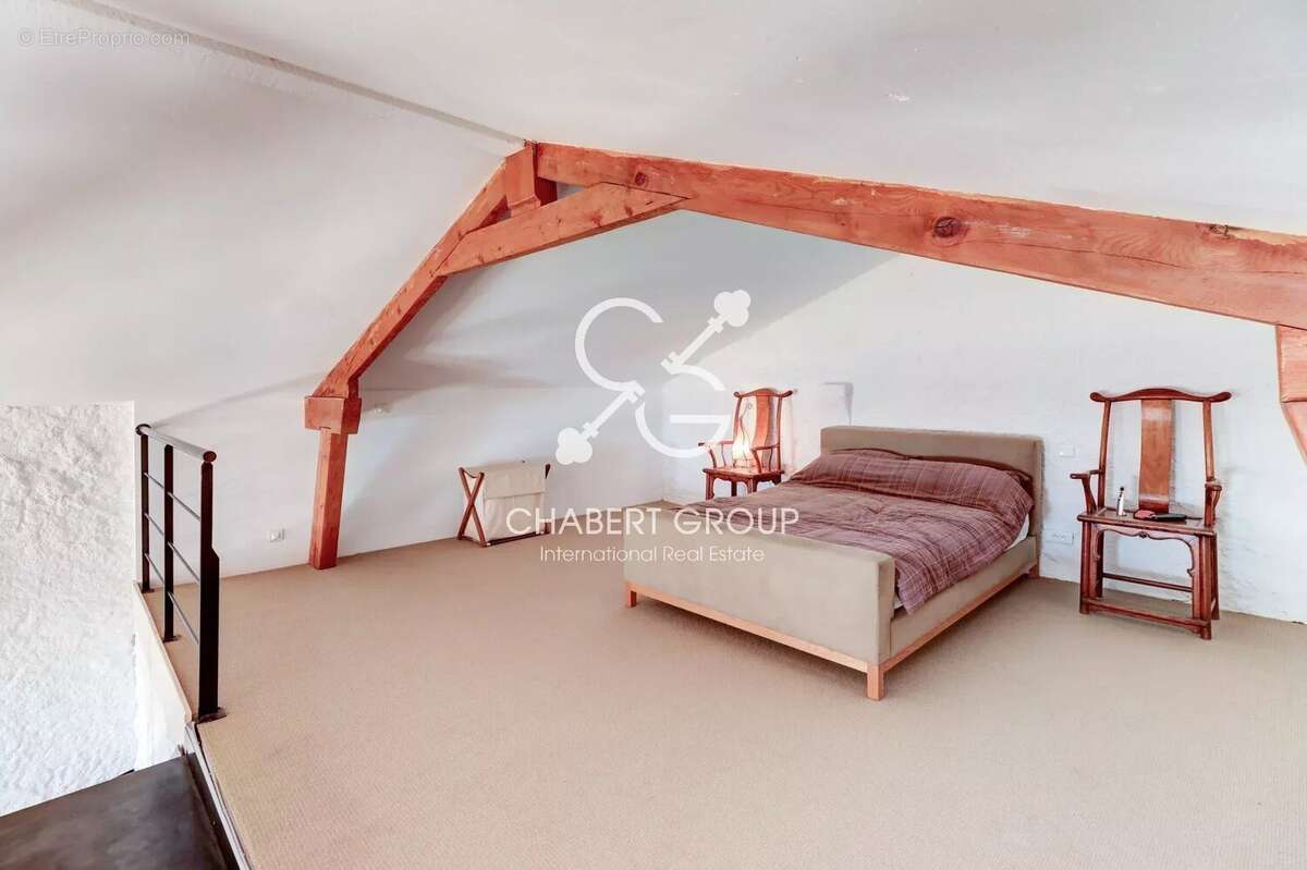 Appartement à VILLEFRANCHE-SUR-MER