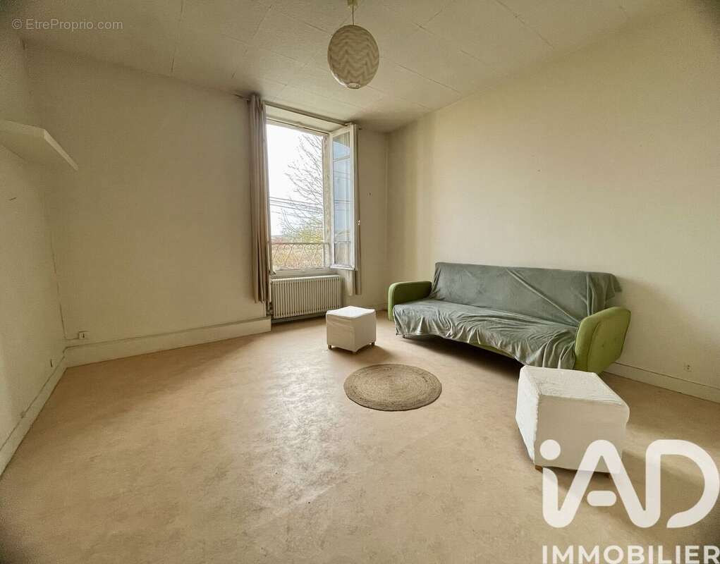 Photo 8 - Appartement à VILLERS-COTTERETS