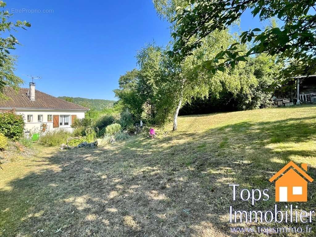 Maison à VILLEFRANCHE-DE-ROUERGUE