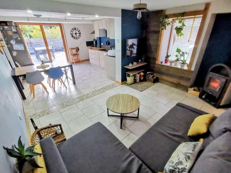 Maison à AYSE