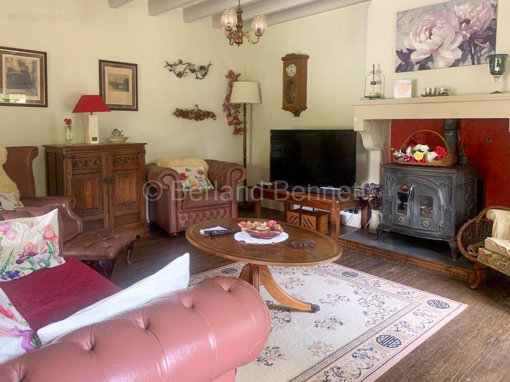 Maison à SAUZE-VAUSSAIS