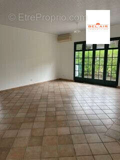 Maison 104 m² à Le Francois  - photo 3