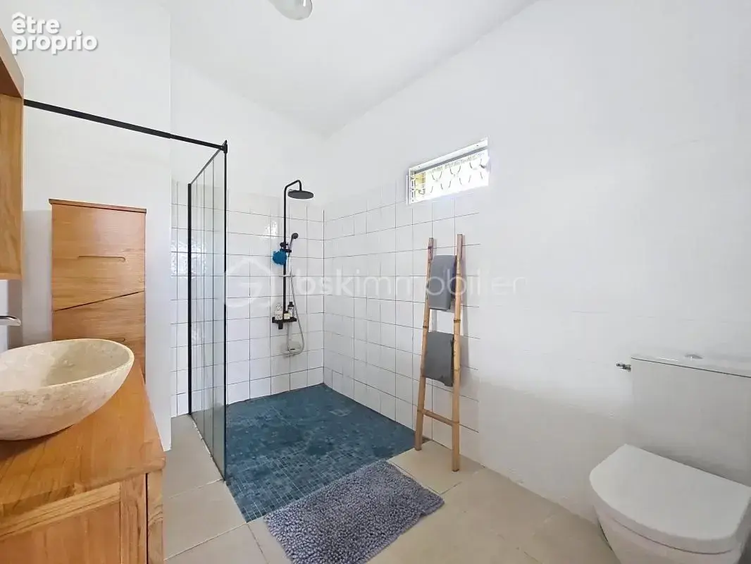 Villa 165 m2 piscine garage 3 chambres et atelier - photo 19
