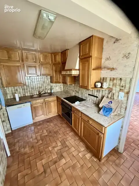 Appartement 86.50m2 avec garage au calme en plein coeur de ville avec un beau potentiel - photo 8