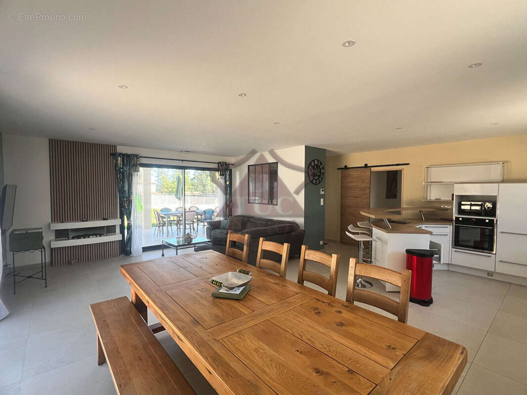 Maison à SAINT-AMBROIX