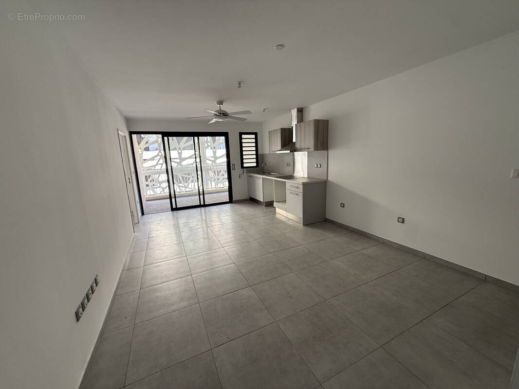 Appartement à SAINT-DENIS
