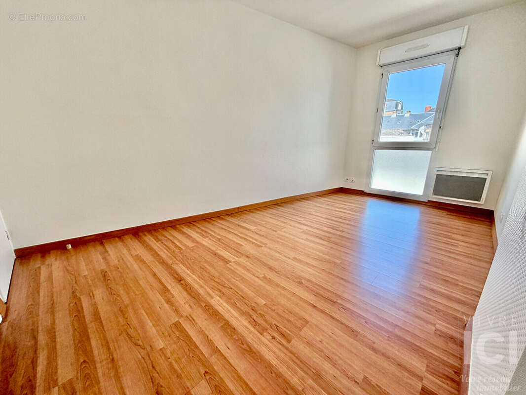 Appartement 2 pieces 35m² - madelaine -champ de mars - box sous sol - photo 15