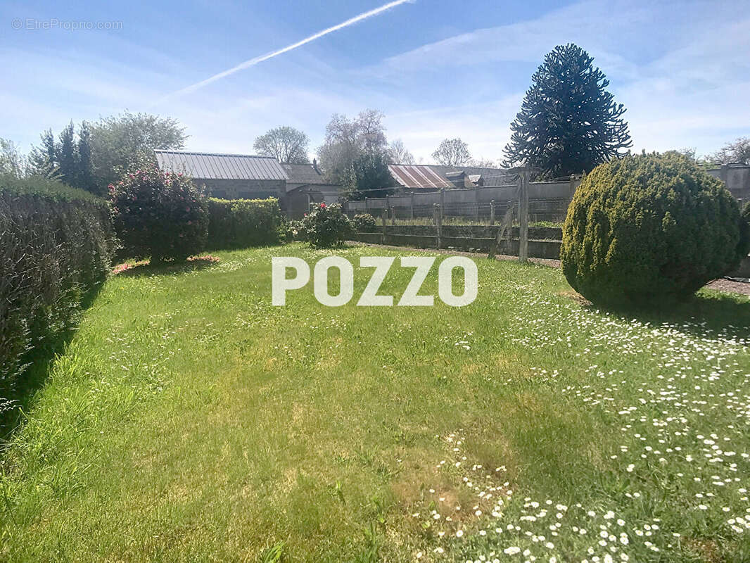 Maison à LE BENY-BOCAGE