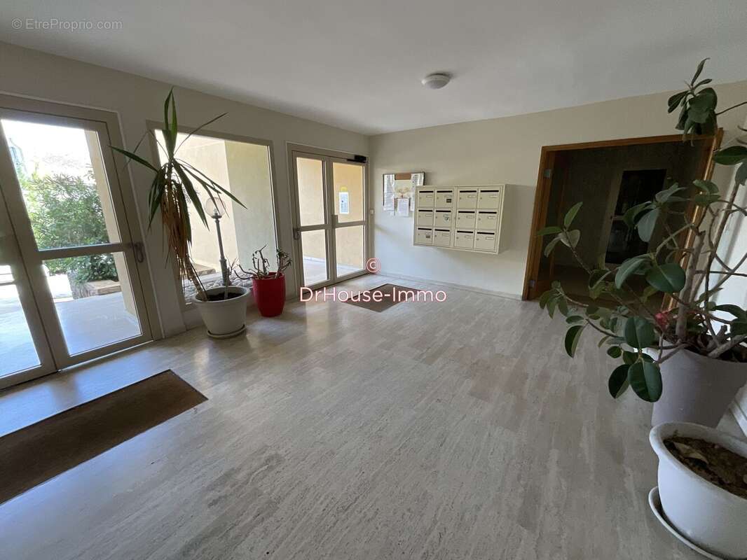 Appartement 39 m² à La Seyne-Sur-Mer  - photo 23